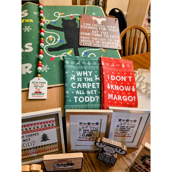 15-PC National Lampoon’s Christmas Vacation Decorating Set – Funny Holiday Decor - Picture 2 of 9